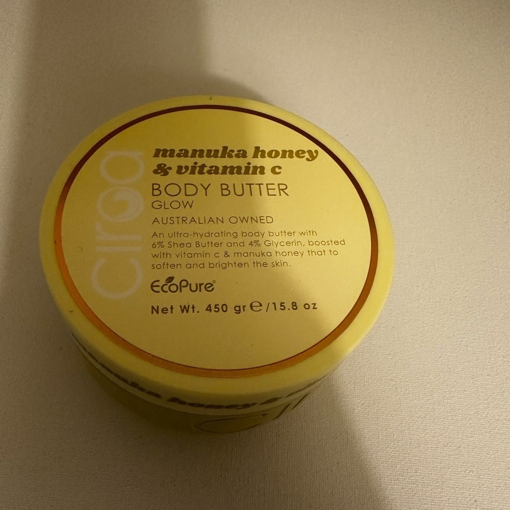 Ciroa Manuka Honey & Vitamin C Body Butter Glow 15.8oz